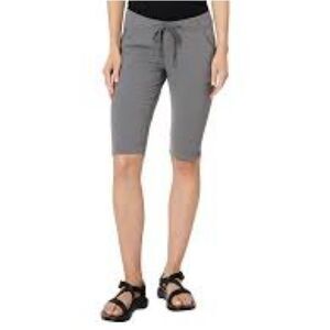 Columbia Gray Bermuda Shorts 13”’ Length size 6